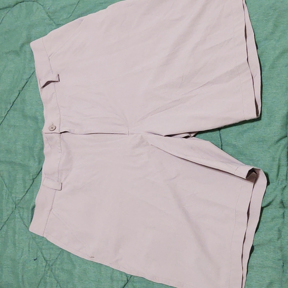 Under Armour shorts - Picture 1 of 4